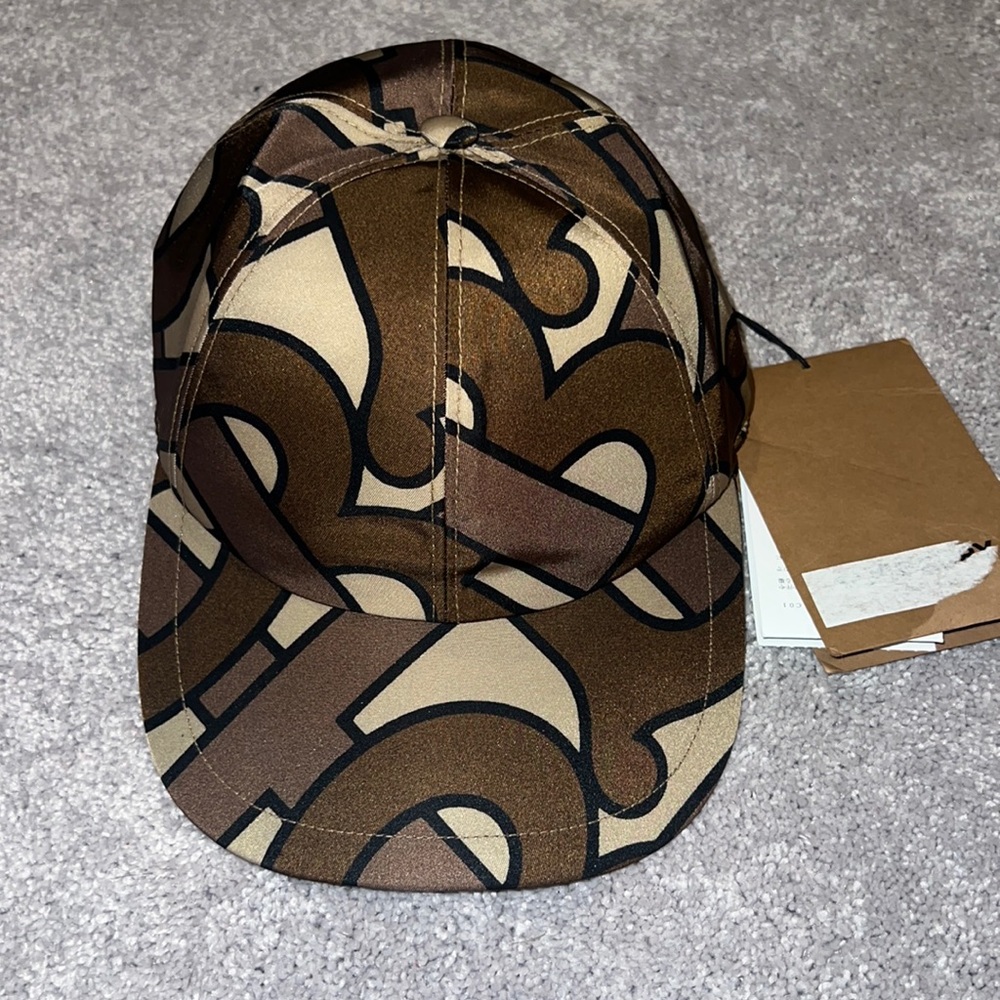 Authentic Burberry baseball Ballcap